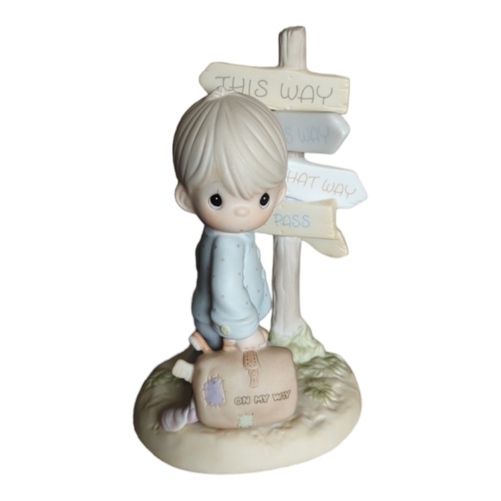 Vintage Precious Moments 1988 “Jesus Is The Only Way” Figurine 520756